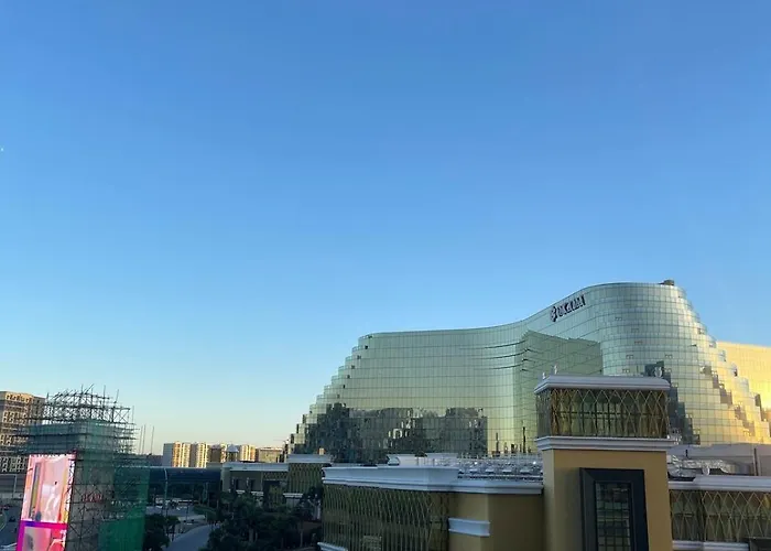 Lovely & Modern 1br In Across Okada * Manila
