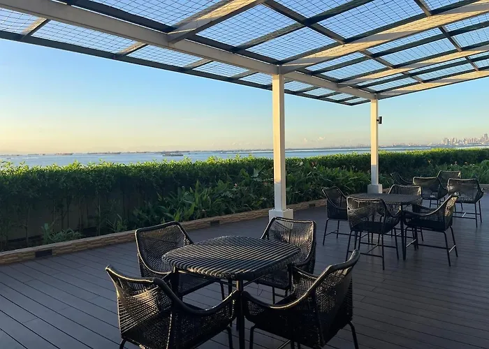 Lovely & Modern 1br In Across Okada Apartamento